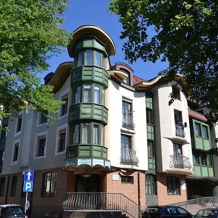 Sloneczny By Grand アパート *